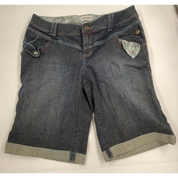 Women Sz 16 Bermuda Blue Jean Shorts Embroidered Y2K Grunge Normcore Denim Fun - Picture 1 of 16
